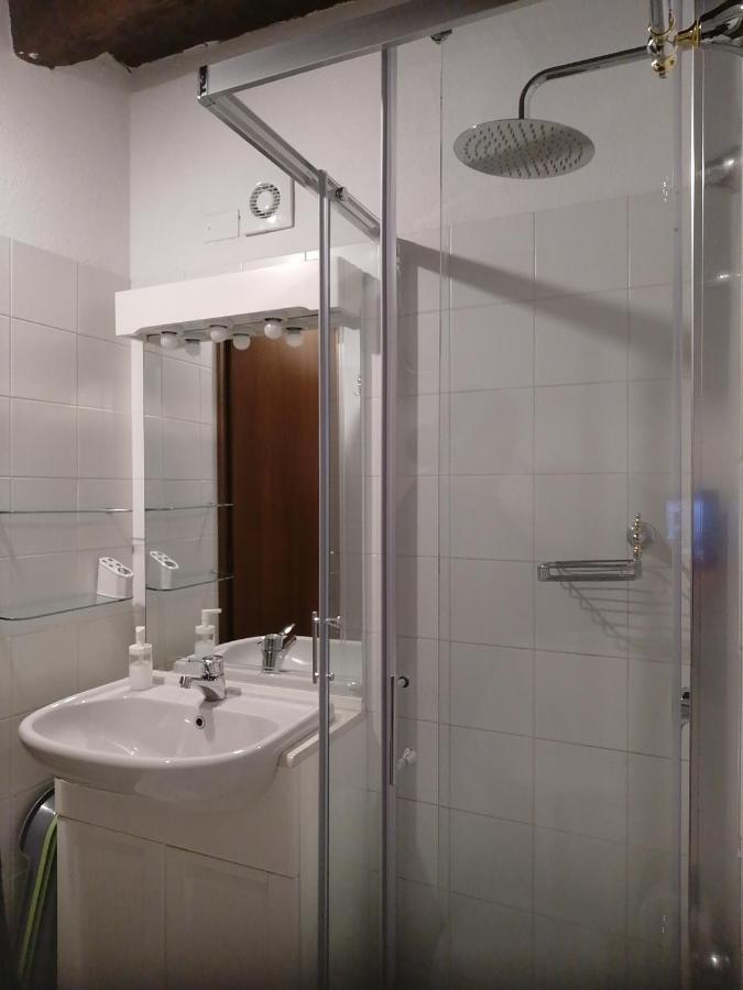 Апартаменты Casa Sasso Тавернола Бергамаска Экстерьер фото